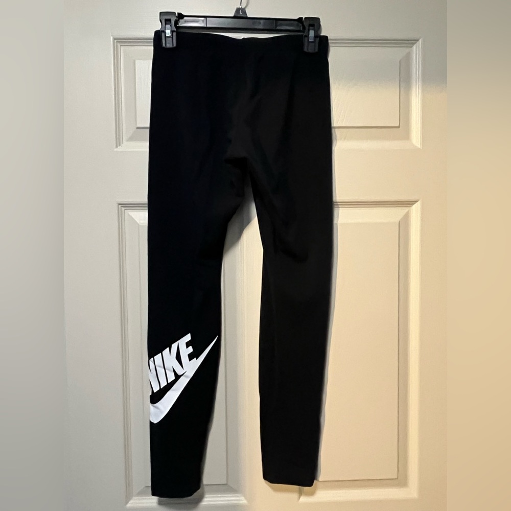 Nike Women's Mid-Rise Running Leggings medium
